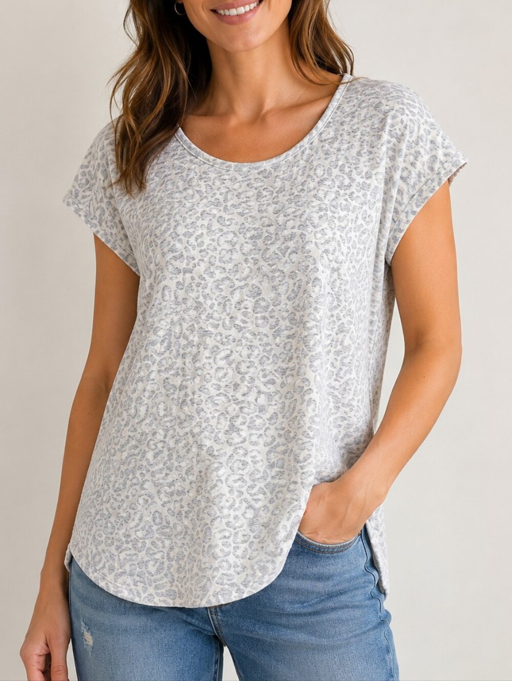 JANE AND DELANCEY | Women's Gray Textured Leopard Print Top Size L